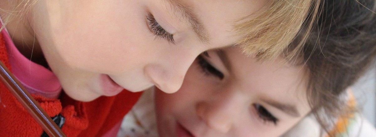 <h1>Verantwoordelijkheid,&nbsp;<br />vertrouwen en respect&nbsp;</h1> <h2>De kernwaarden van<br />Basisschool Kronenburgh&nbsp;</h2>